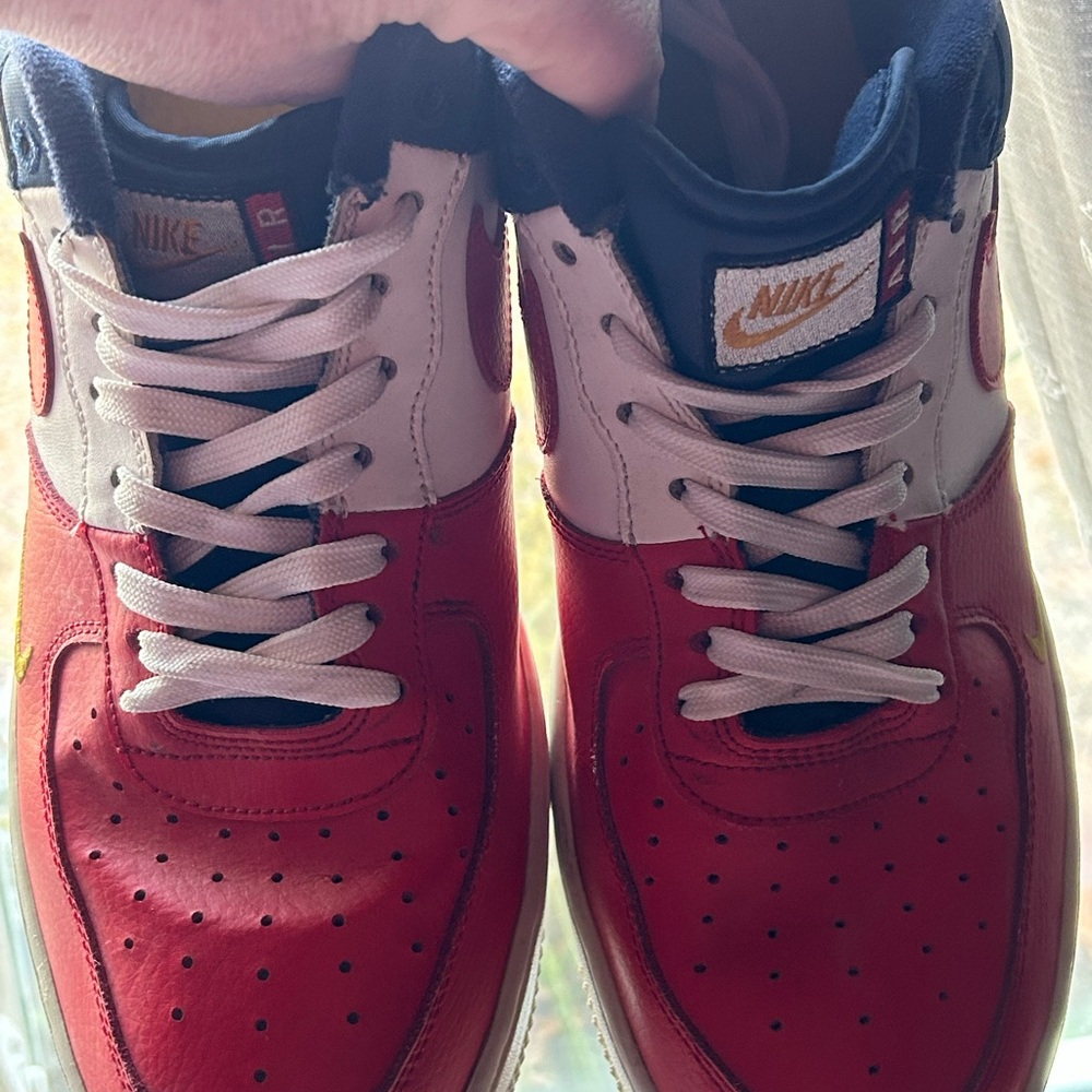 Nike Men's Red and Cream Sneakers Nike Air Force 1 
Low Independence Day...